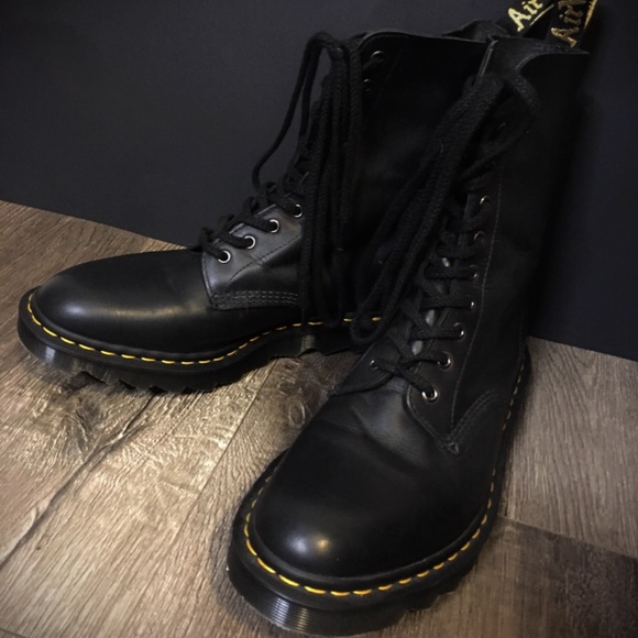 Doc Marten Men’s Boots main image 7
